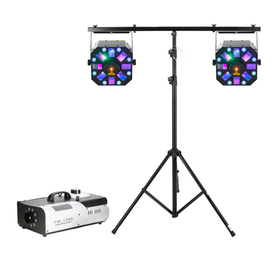 Ljuspaket Medium med två LED-ljuseffekter monterade på stativ och en FM-1500 rökmaskin, perfekt för fest och scenbelysning.